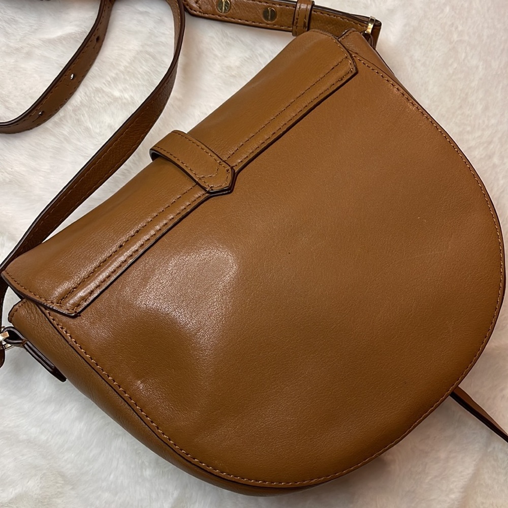 Stella & Dot- Covet- Sloan Saddle Crossbody- leather - Picture 6 of 15